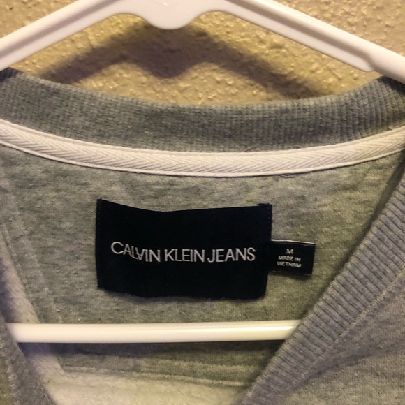 calvin klein crewneck - Picture 3 of 3